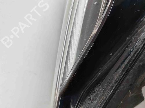 Right headlight VOLVO V60 II (225) B6 Mild-Hybrid AWD | BP29459391C29 