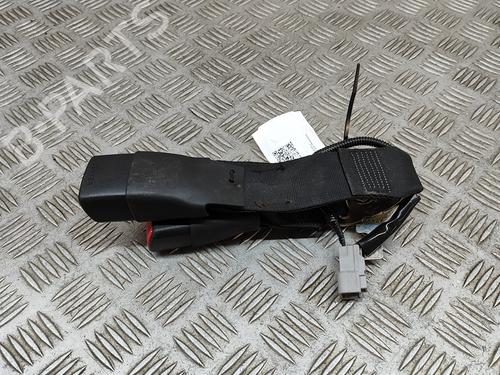 Used Seat buckle TOYOTA YARIS (_P13_) 1.5 Hybrid (NHP130_, NHP130) (101 hp) 19743626