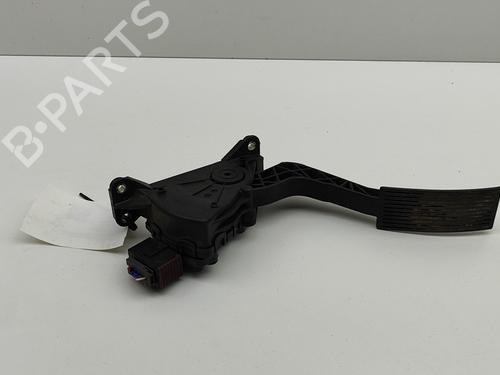 Used Pedal NISSAN NAVARA NP300 Pickup (D23, D23T) 2.3 dCi 4x4 (D231) (163 hp) 26017452