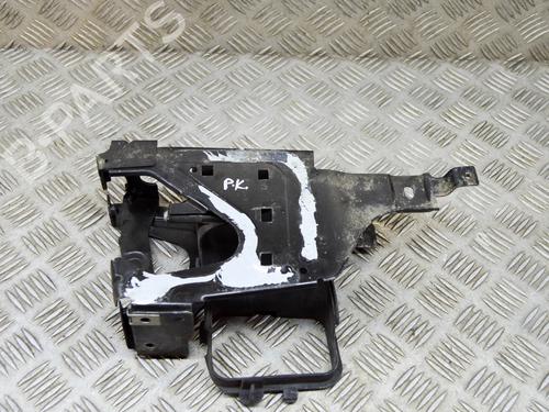 Scheinwerferhalter links für BMW 6 Coupe (F13) 640 d (313 hp) 29812434