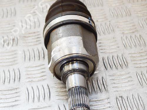 Left front driveshaft KIA CEE'D Sportswagon (JD) 1.6 CRDi 136 | BP6742872M38 