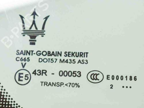 Rear right quarter glass MASERATI LEVANTE SUV (M161) 3.0 Q4 | BP15480987C92