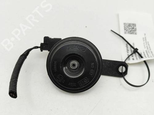 horn-toyota-bz4x-_eam1_-2021-34248955 main image