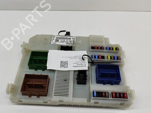 Used Electronic module VOLVO XC60 I SUV (156) D4 AWD (190 hp) 16077671