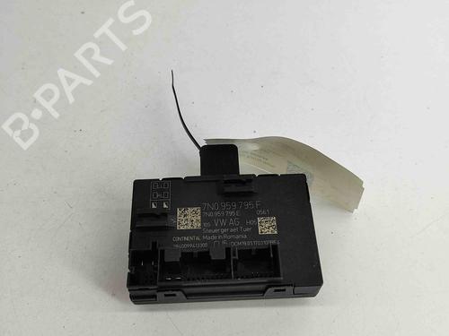 Used Electronic module SKODA YETI (5L) 2.0 TDI (110 hp) 22998556