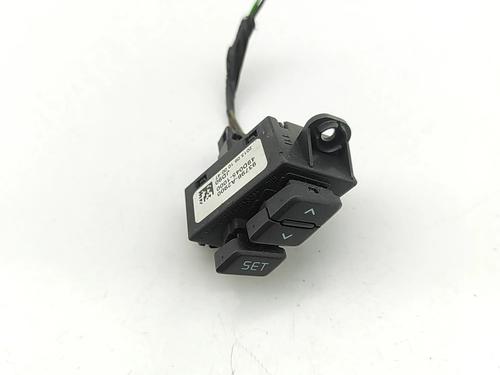 Used Switch KIA CEE'D (JD) 1.6 CRDi 110 (110 hp) 30005388