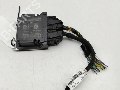 Used ECU airbags ECU airbags TESLA MODEL Y (5YJY) EV (347 hp) 33465000 33465000