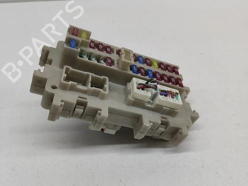 Used Fuse box Fuse box NISSAN NAVARA NP300 (D40) 2.5 dCi 4WD (D40TT, D40T, D40M, D40BB) (190 hp) 21809521 21809521