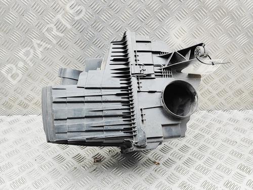 Used Air filter box VW TRANSPORTER T6 Van (SGA, SGH, SHA, SHH) 2.0 TDI (150 hp) 32025731