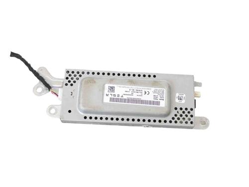 Elektronische module TESLA MODEL 3 (5YJ3) EV AWD (351 hp) 30250102