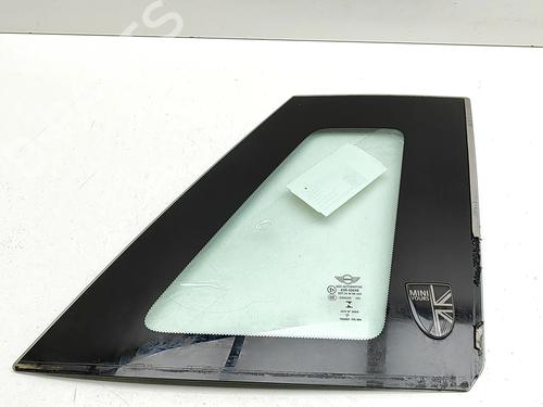 Used Rear right quarter glass Rear right quarter glass MINI MINI (F55) Cooper S (192 hp) 35984456 35984456