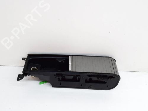 Used Cup/Object holder Cup/Object holder VOLVO V90 II Estate (235) D3 AWD (150 hp) 14913440 14913440