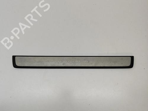 Trinbræt VOLVO XC40 (536) T3 (150 hp) 27765891