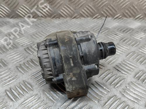 Used Auxiliary water pump BMW 2 Active Tourer (F45) 225 xe Plug-in-Hybrid (224 hp) 16141894