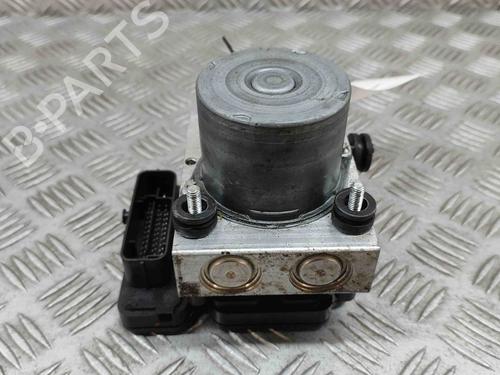 Used ABS pump VW TRANSPORTER T6 Van (SGA, SGH, SHA, SHH) 2.0 TDI (110 hp) 28551484