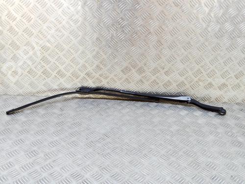 Used Front windshield wiper arm Front windshield wiper arm MASERATI GHIBLI III (M157) 3.0 S (409 hp) 14648328 14648328