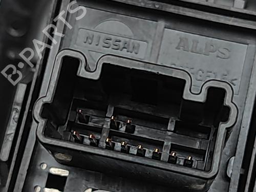 Right front window switch RENAULT MASTER III Van (FV) 2.3 dCi 145 FWD (FV0E, FV0F, FV0H, FV02, FV0M, FV0S,... | BP30082387I26