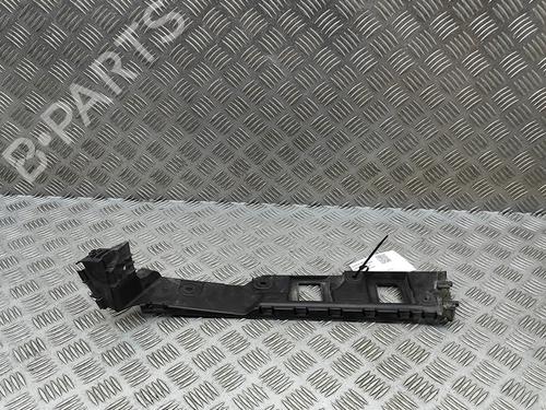 Used Rear bumper bracket VW CADDY V MPV (SBB, SBJ) 2.0 TDI 4motion (122 hp) 31976884