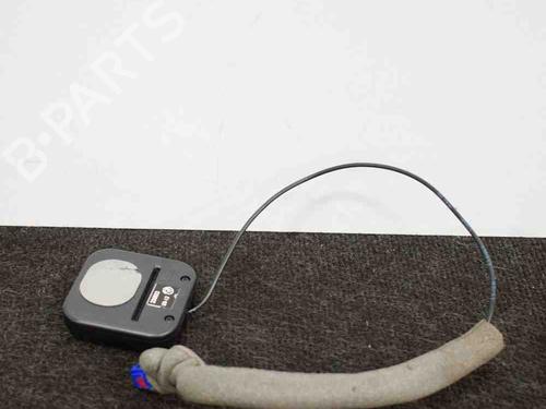 Used Antenna/Base MASERATI GRAN TURISMO I 4.7 (460 hp) 8827412