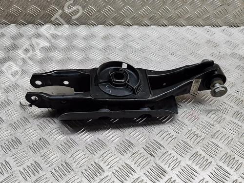 hjre-bagtil-brearm-audi-q4-e-tron-suv-f4b-2020-33369821 main image