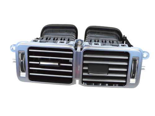 Used Air vent Air vent LAND ROVER RANGE ROVER IV (L405) 4.4 SDV8 4x4 (340 hp) 33365685 33365685