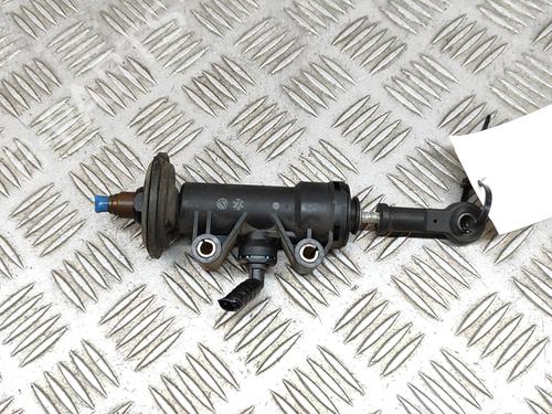 Used Clutch slave cylinder PORSCHE 911 Convertible (996) 3.6 Carrera 4S (345 hp) 22443700