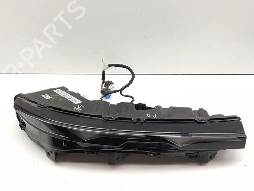 Used Right daytime light Right daytime light BMW XM (G09) XM All-wheel Drive (653 hp) 39656546 39656546