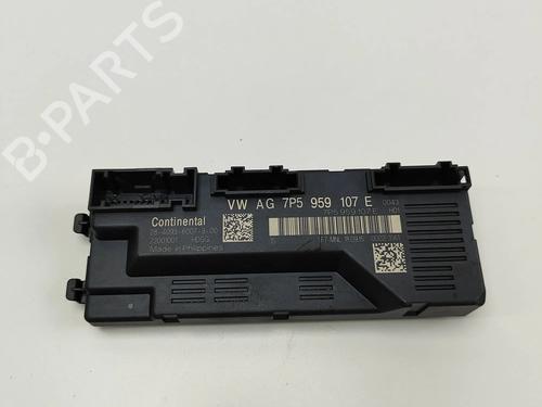 Used Electronic module Electronic module PORSCHE MACAN (95B) 3.0 S Diesel (258 hp) 26410511 26410511