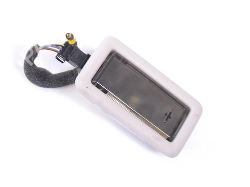 interior-roof-light-jaguar-e-pace-x540-2017-33345102 main image