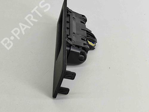 Switch BMW X1 (F48) sDrive 20 i | BP18605216I30 