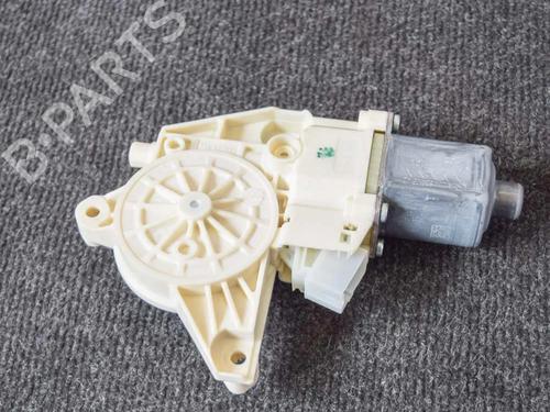 Used Right rear window motor MERCEDES-BENZ E-CLASS T-Model (S212) E 220 CDI (212.202) (163 hp) 6751253