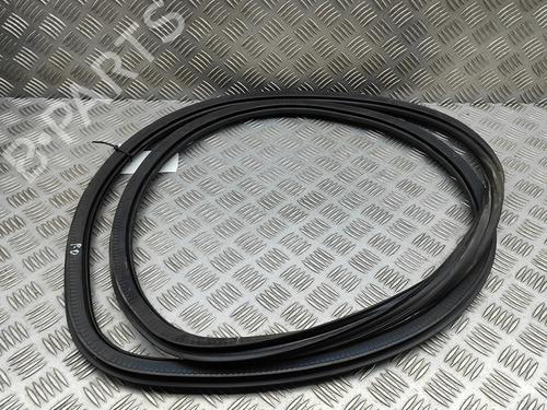 rubber-door-seal-audi-q3-8ub-8ug-2011-2012-2013-2014-2015-2016-2017-2018-2019-2020-29616150 main image