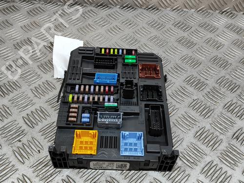 Fuse box PEUGEOT 3008 II SUV (MC_, MR_, MJ_, M4_) Hybrid | BP28554205E1 