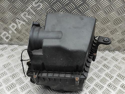 Used Air filter box JAGUAR XE (X760) 2.0 D AWD (180 hp) 31360403