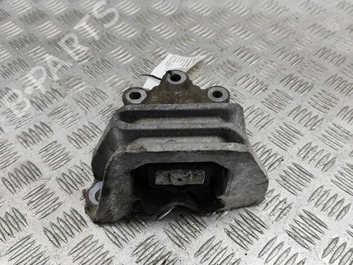 Used Engine mount RENAULT ZOE (BFM_) ZOE (88 hp) 27644215