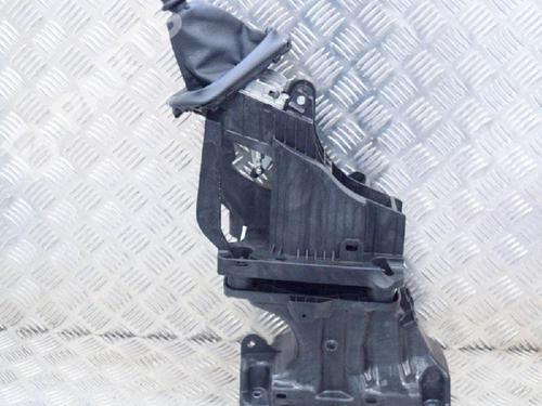 Used Automatic gearbox selector Automatic gearbox selector PEUGEOT 3008 I MPV (0U_) 1.6 HDi (109 hp) 6761562 6761562