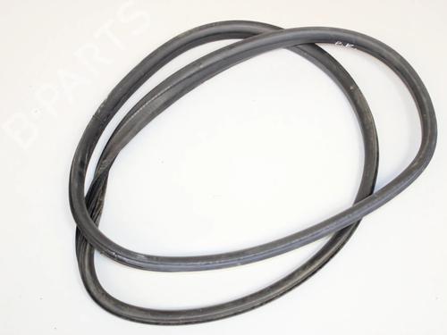 Used Rubber door seal Rubber door seal VOLVO V60 I (155) D2 (120 hp) 33381059 33381059