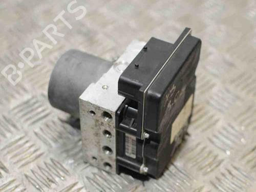 Used ABS pump BMW X3 (E83) 3.0 d (218 hp) 8895566