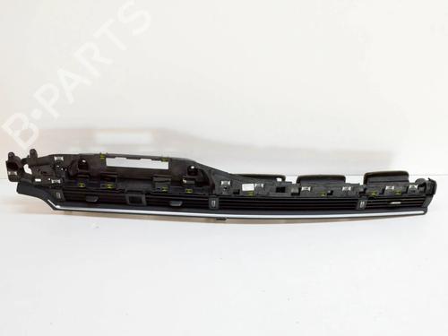 air-vent-audi-a5-f53-f5p-20-tdi-8w2820901c-2016-14642548 main image