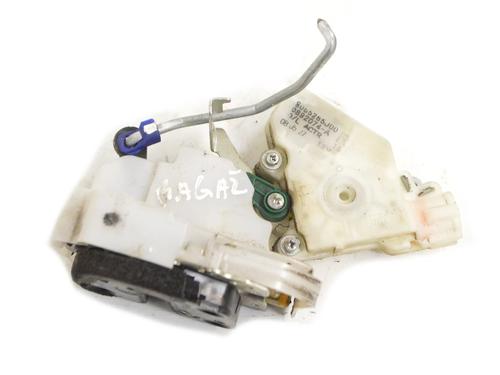 Used Tailgate lock SUZUKI GRAND VITARA II (JT, TE, TD) 2.4 All-wheel Drive (JT424, JB424, TDA4) (166 hp) 30219562