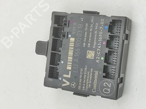 Used Electronic module Electronic module MERCEDES-BENZ CLA Coupe (C117) AMG CLA 45 4-matic (117.352) (381 hp) 33388634 33388634