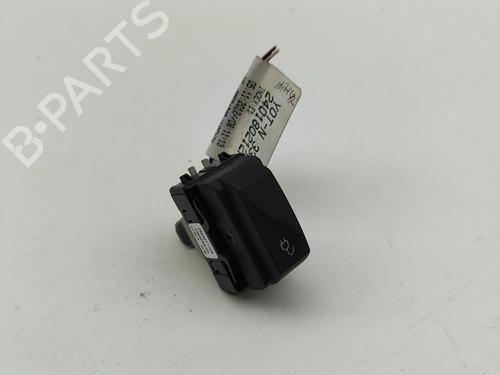 switch-renault-zoe-bfm_-2012-32754918 main image