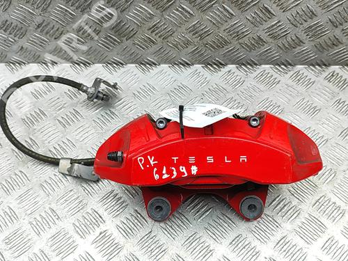 Used Left front brake caliper Left front brake caliper TESLA MODEL 3 (5YJ3) EV Performance AWD (627 hp) 33697517 33697517
