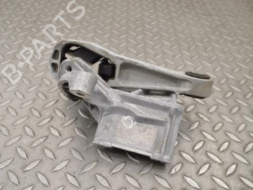 Used Engine mount Engine mount VOLVO V40 Hatchback (525) D2 (120 hp) 33351234 33351234