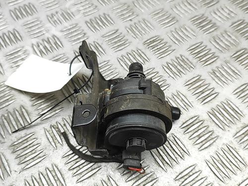 auxiliary-water-pump-bmw-x6-g06-f96-2019-32973825 main image