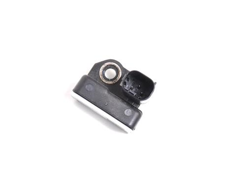 Used Electronic sensor Electronic sensor MERCEDES-BENZ GLS (X166) 350 d 4-matic (166.824) (258 hp) 33345228 33345228