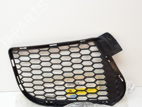 Used Grille MERCEDES-BENZ B-CLASS Sports Tourer (W245) B 180 CDI (245.207) (109 hp) 14643244
