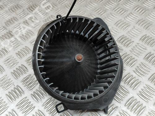 Moteur de chauffage VW TRANSPORTER T6 Van (SGA, SGH, SHA, SHH) 2.0 TDI (150 hp) 23248255