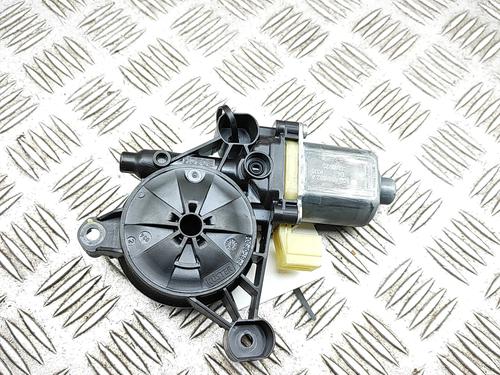 Used Right rear window motor Right rear window motor 37996537 37996537