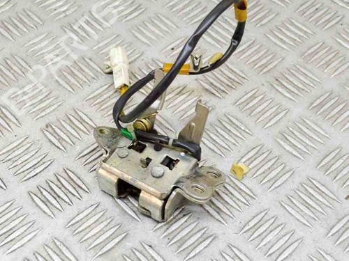 Bakluke lås TOYOTA YARIS (_P1_) 1.4 D-4D (NLP10_, NLP10R) | BP10220910C101